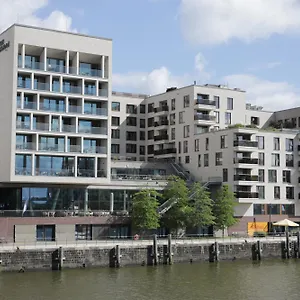 Jufa Hafencity Отель
